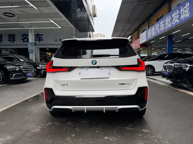 BMW X1 — Фото автомобиля 27