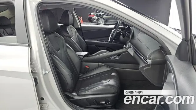 Hyundai Avante CN7 — Фото автомобиля 25
