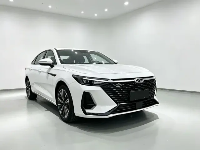 Chery Arrizo 8 — Фото автомобиля 3