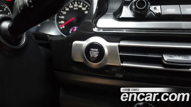 Kia Seltos — Фото автомобиля 25
