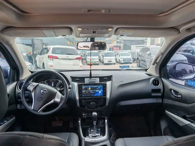 Nissan Terra — Фото автомобиля 5
