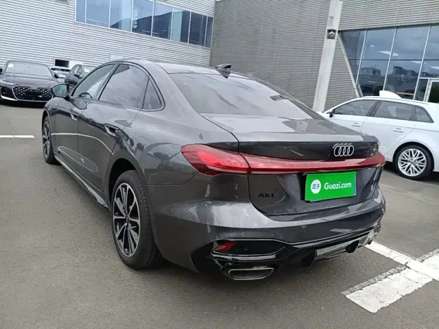 Audi A5L — Фото автомобиля 4