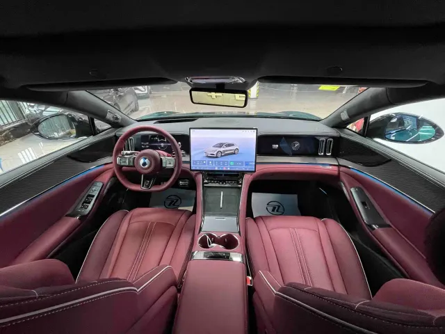 Denza Z9GT — Фото автомобиля 8