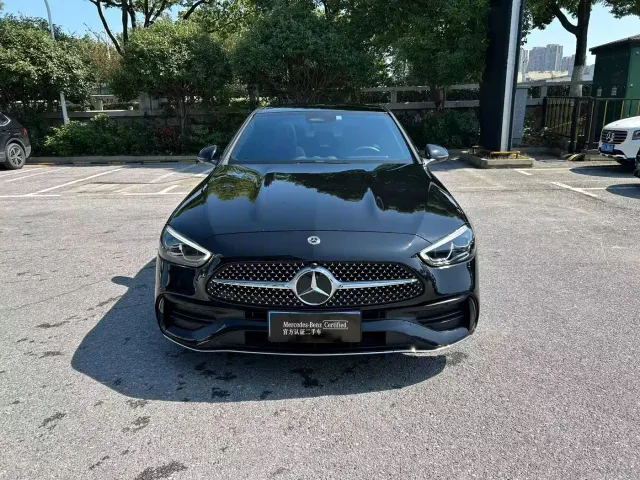 Mercedes-Benz C-Class — Фото автомобиля 2