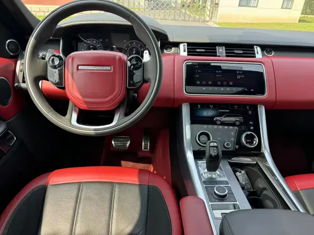 Land Rover Range Rover Sport — Фото автомобиля 7