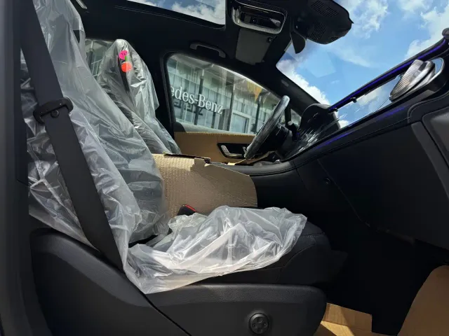 Mercedes-Benz EQS SUV — Фото автомобиля 16