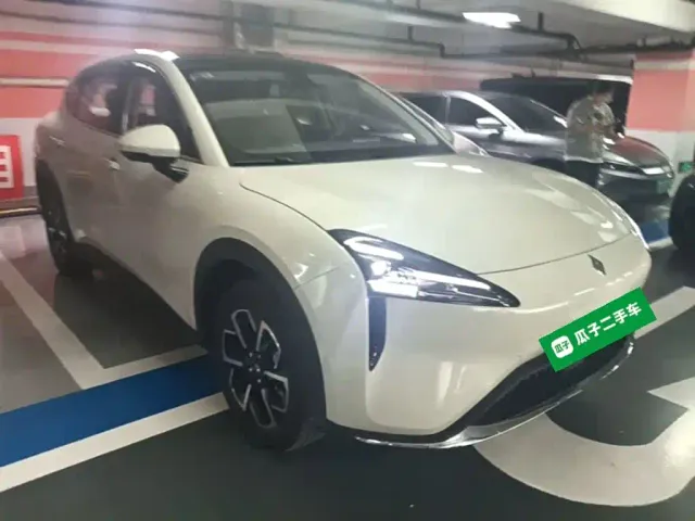 Baojun Yunhai — Фото автомобиля 3