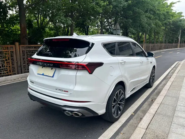 Jetour X70 Plus — Фото автомобиля 6