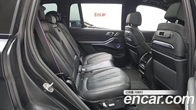 BMW X7 — Фото автомобиля 17