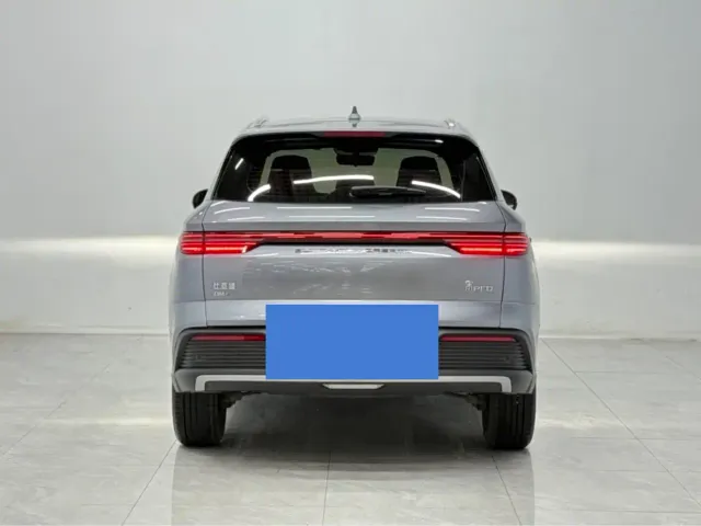 BYD Song Pro — Фото автомобиля 3