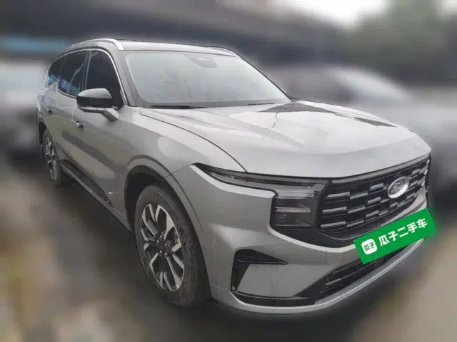 Ford Edge — Фото автомобиля 5