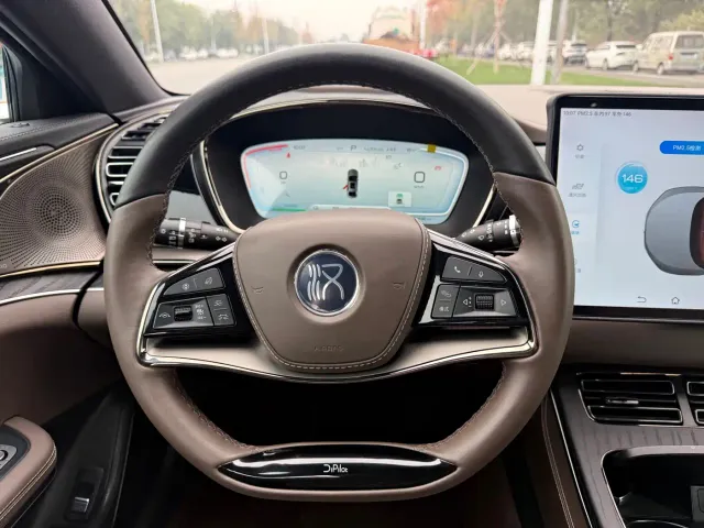 BYD Han — Фото автомобиля 5