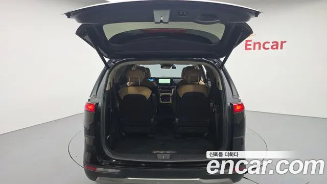 Kia Canival Carnival 4 поколение Бензин 9 мест Noblesse — Фото автомобиля 20