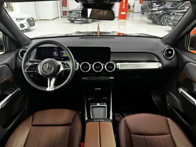 Mercedes-Benz GLB-Class — Фото автомобиля 9
