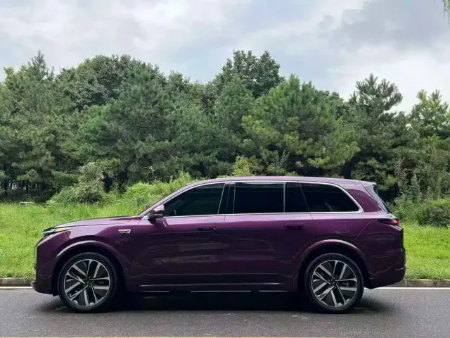 Li Auto L9 — Фото автомобиля 3