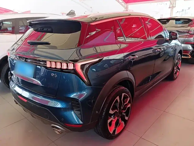 Lynk & Co 06 — Фото автомобиля 6