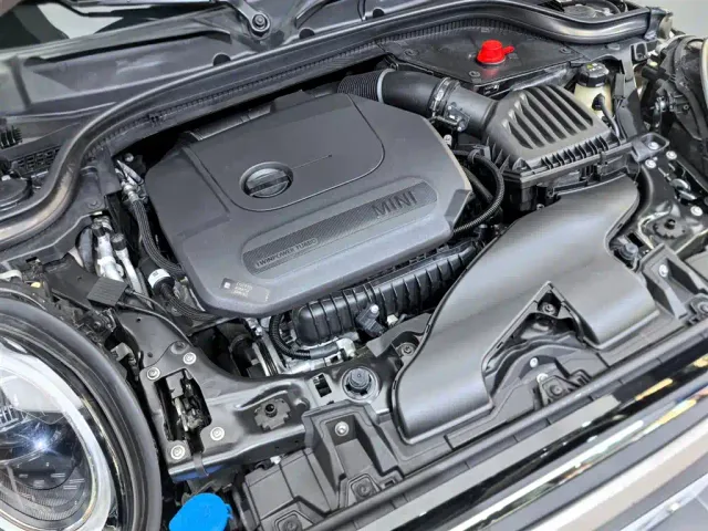 MINI Hatch — Фото автомобиля 19