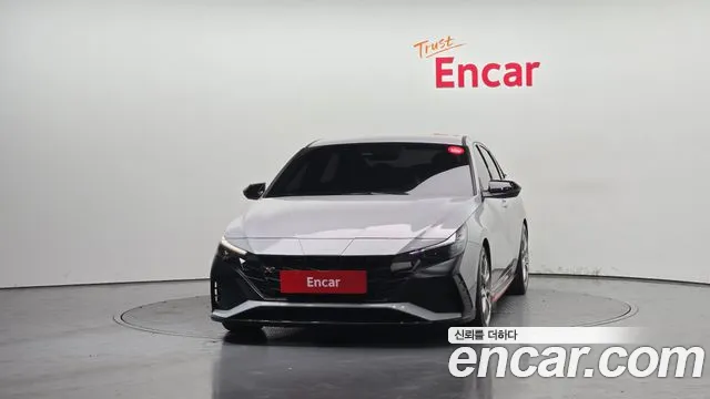 Hyundai AVANTE — Фото автомобиля 3