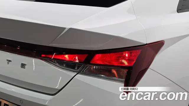 Hyundai AVANTE Avante (CN7) — Фото автомобиля 23