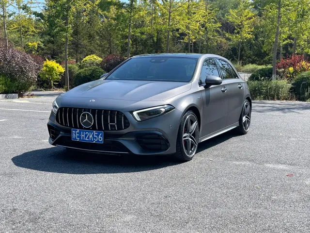 Фотография автомобиля — Mercedes-Benz A-Class AMG