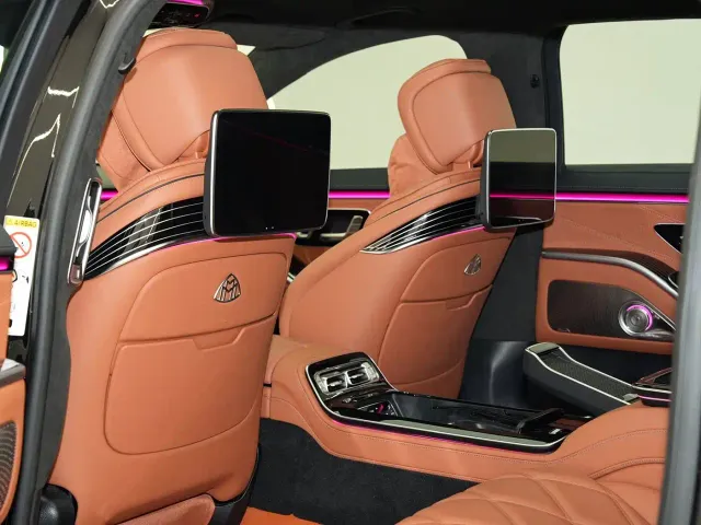 Mercedes-Benz Maybach S-Class — Фото автомобиля 12