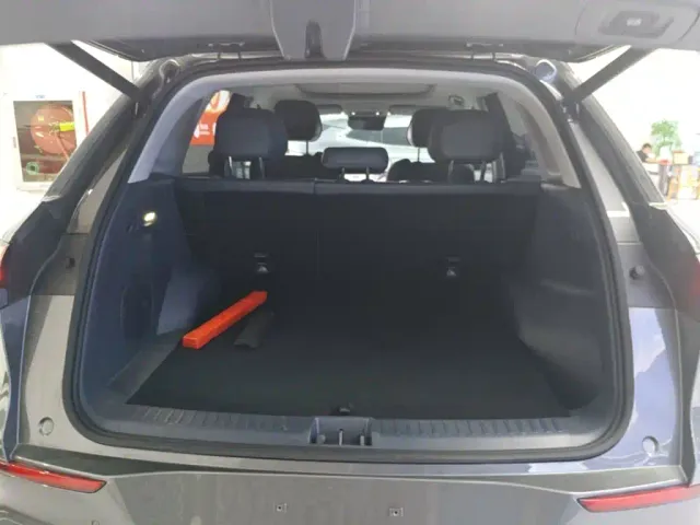 Geely Galaxy E5 — Фото автомобиля 18