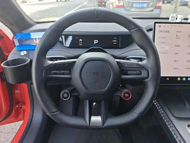 Xiaomi SU7 — Фото автомобиля 15