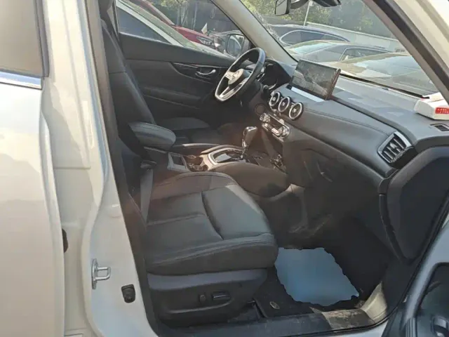 Nissan X-Trail — Фото автомобиля 24