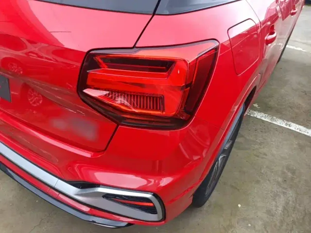 Audi Q2L — Фото автомобиля 7