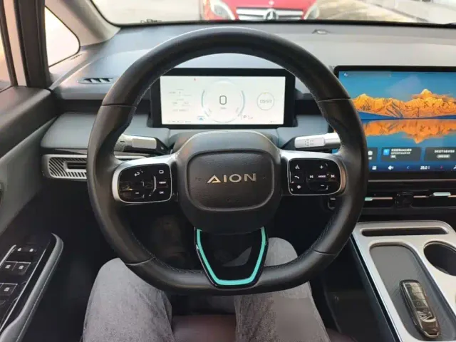 GAC Aion Y — Фото автомобиля 10