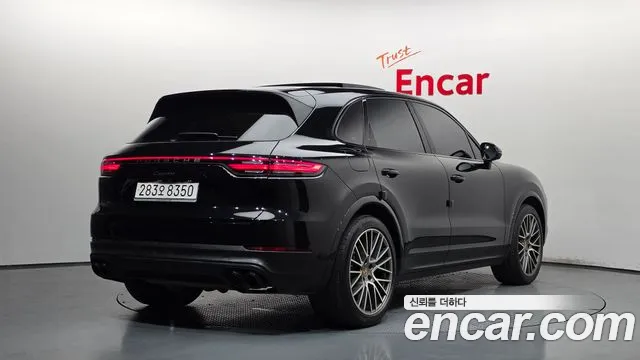 Porsche Cayenne PO536 — Фото автомобиля 2