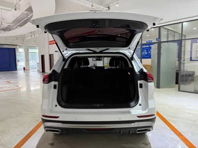 Haval H6 — Фото автомобиля 8