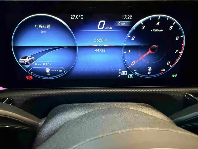 Mercedes-Benz A-Class — Фото автомобиля 12