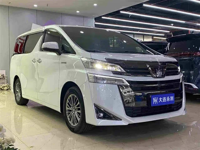 Toyota Vellfire — Фото автомобиля 3