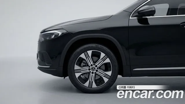 Mercedes-Benz EQA — Фото автомобиля 5