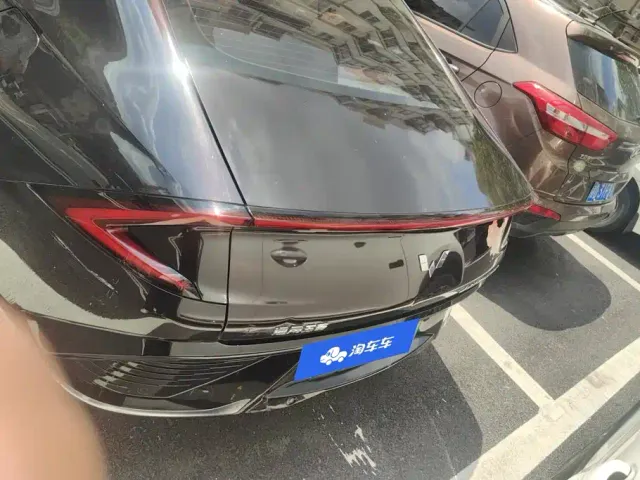 Wuling Starlight — Фото автомобиля 4