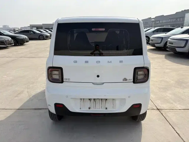 Geely Panda — Фото автомобиля 7