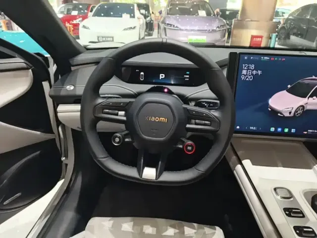 Xiaomi SU7 — Фото автомобиля 10