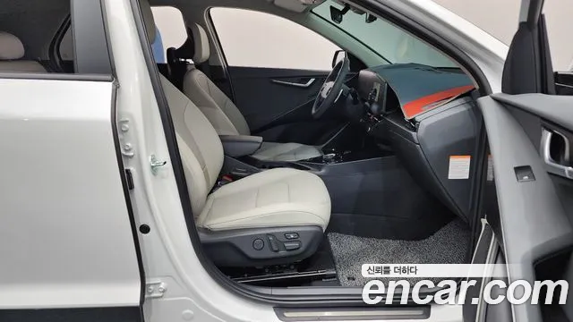 Kia Niro The All New Niro Signature — Фото автомобиля 11