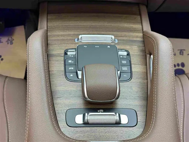 Mercedes-Benz GLE-Class — Фото автомобиля 18