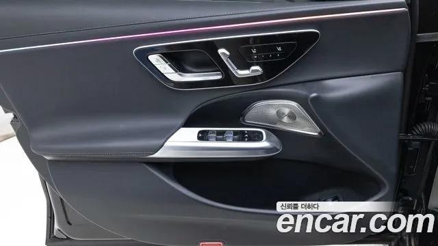 Mercedes-Benz E-Class — Фото автомобиля 15