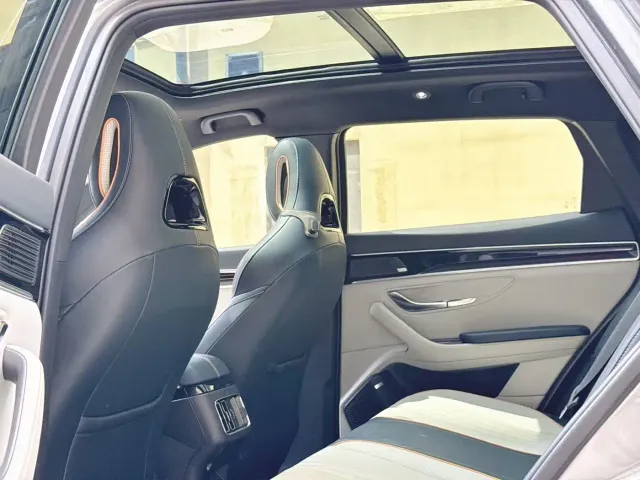 BYD Song PLUS — Фото автомобиля 8