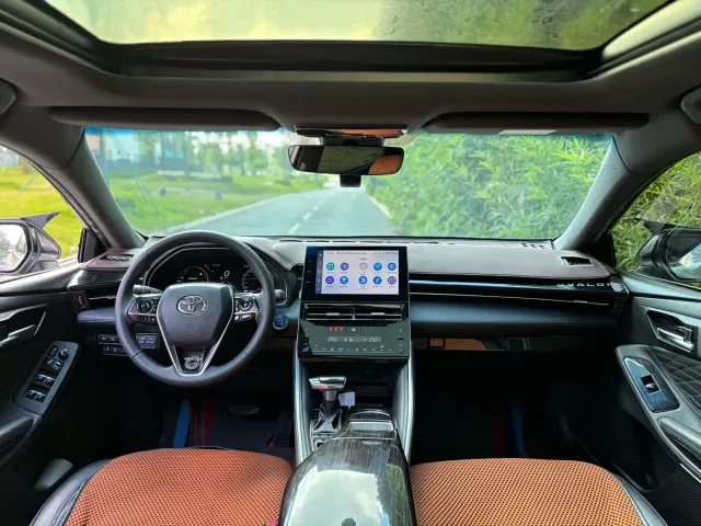Toyota Avalon — Фото автомобиля 5