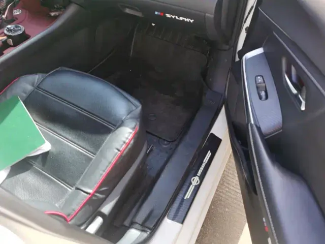 Nissan Sylphy — Фото автомобиля 8