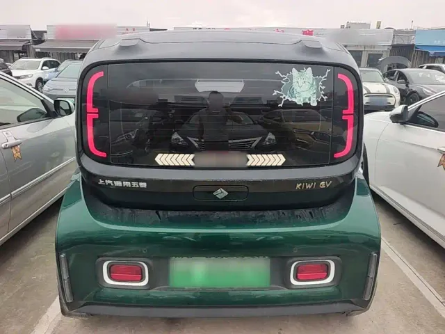Baojun Baojun KiWi EV 2021 Artist NMC — Фото автомобиля 5