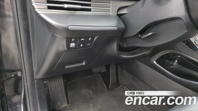 Hyundai Grandeur New — Фото автомобиля 10