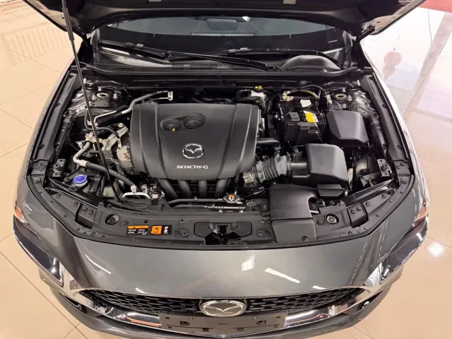 Mazda Axela — Фото автомобиля 23