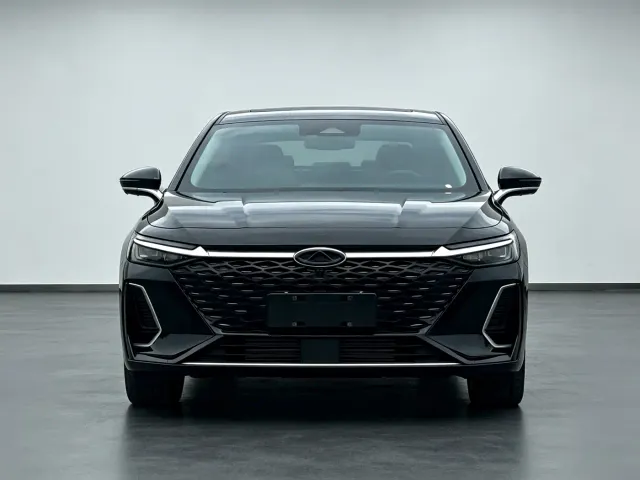 Chery Arrizo 8 — Фото автомобиля 2