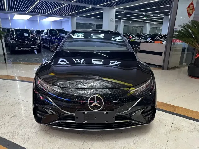 Mercedes-Benz Mercedes-Benz EQE 2025 500 4MATIC Pioneer — Фото автомобиля 2