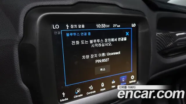 Jeep Renegade — Фото автомобиля 28